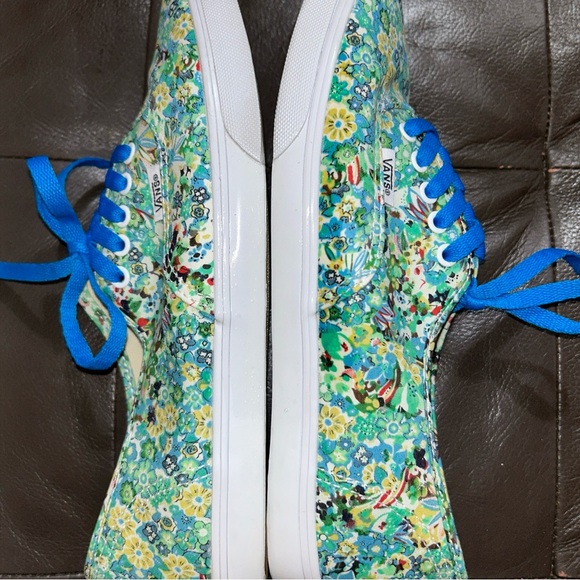 New Vans Authentic Ditsy Floral Blue green lace up Sneakers women’s 8.5 men’s 7 - Picture 3 of 8
